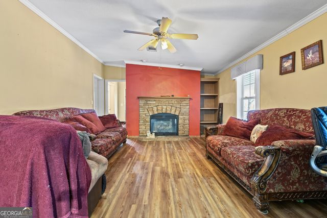 3211 Lee Road 375, Valley, AL 36854