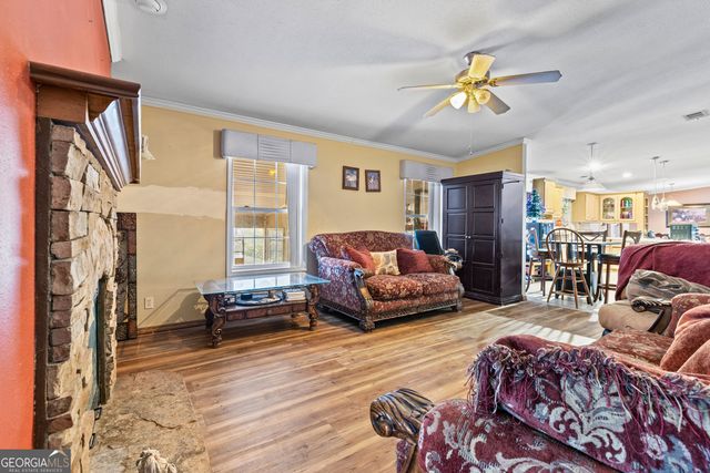 3211 Lee Road 375, Valley, AL 36854