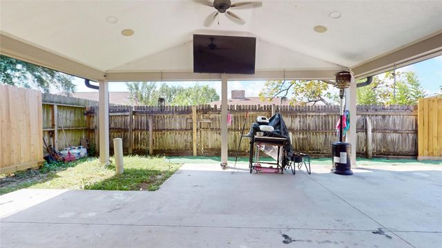 827 Dondell Street, Channelview, TX 77530