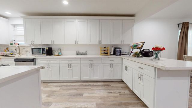 827 Dondell Street, Channelview, TX 77530