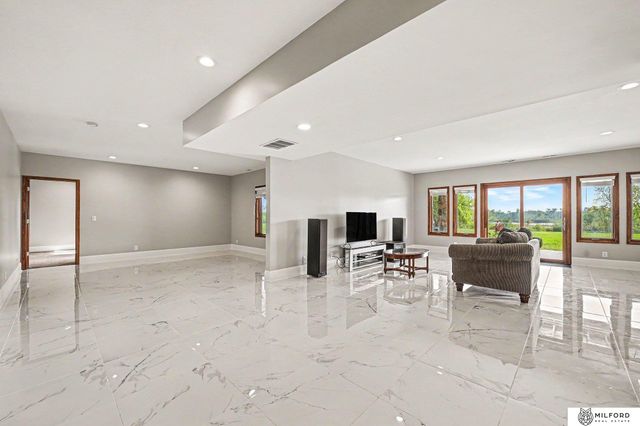 1520 Provencal Circle, Yutan, NE 68073
