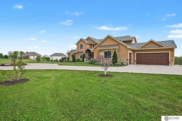 1520 Provencal Circle, Yutan, NE 68073
