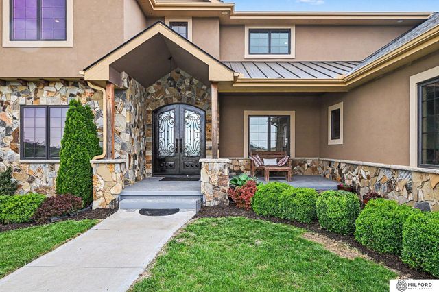 1520 Provencal Circle, Yutan, NE 68073