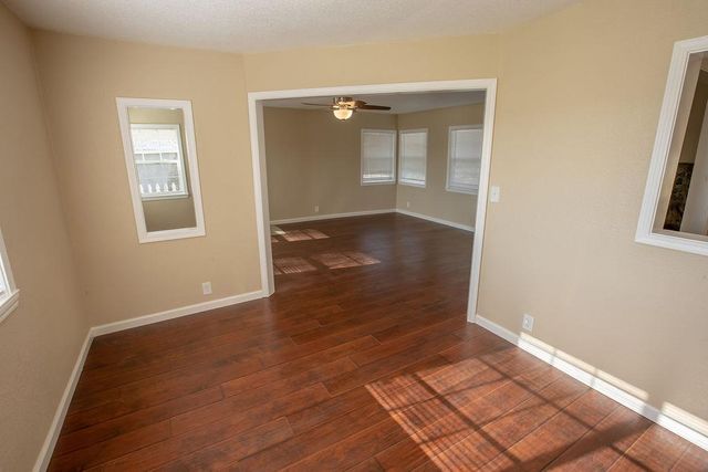 4555-B Paradise Ln, Auburn, CA 95602