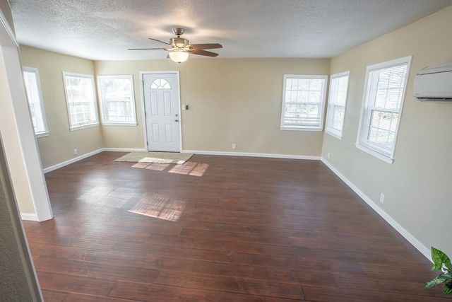 4555-B Paradise Ln, Auburn, CA 95602