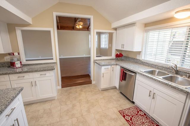 4555-B Paradise Ln, Auburn, CA 95602
