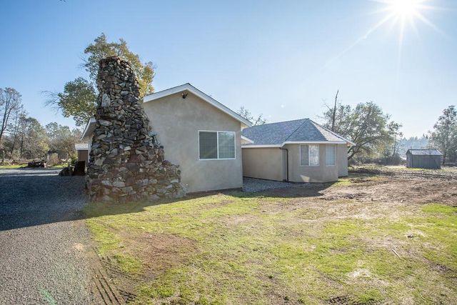 4555-B Paradise Ln, Auburn, CA 95602