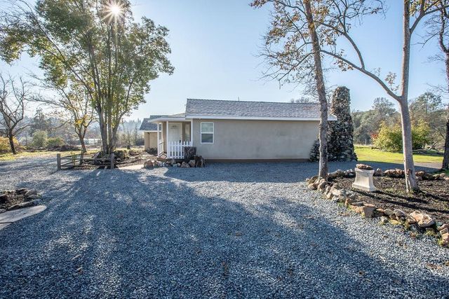 4555-B Paradise Ln, Auburn, CA 95602
