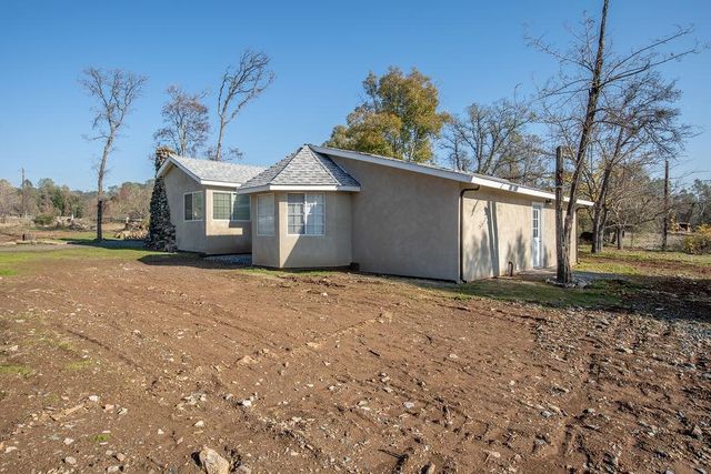 4555-B Paradise Ln, Auburn, CA 95602
