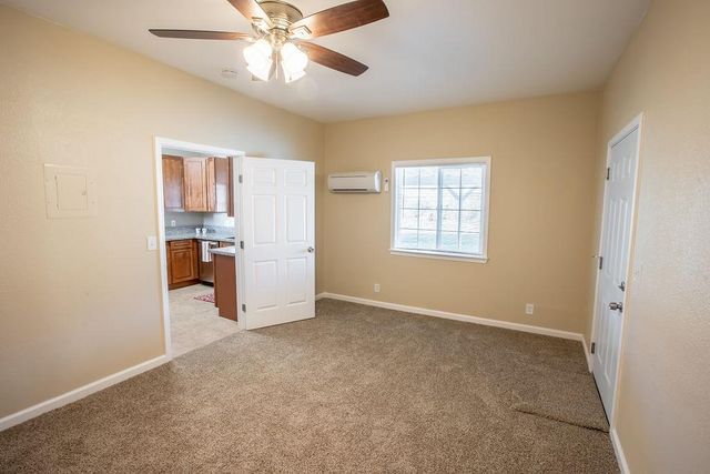 4555-B Paradise Ln, Auburn, CA 95602