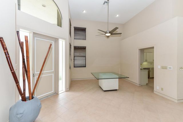 10209 Spyglass Way, Boca Raton, FL 33498