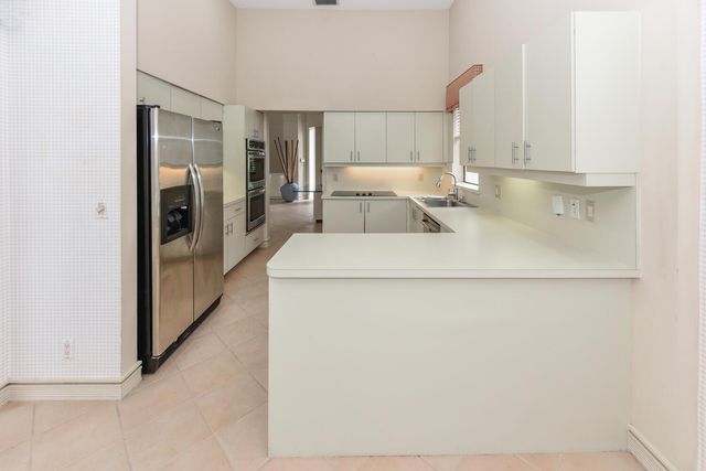 10209 Spyglass Way, Boca Raton, FL 33498