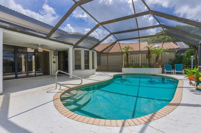 10209 Spyglass Way, Boca Raton, FL 33498