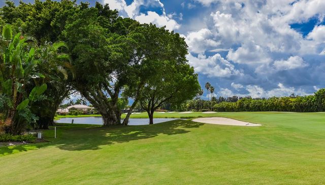 10209 Spyglass Way, Boca Raton, FL 33498