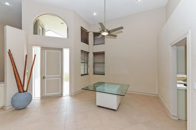 10209 Spyglass Way, Boca Raton, FL 33498