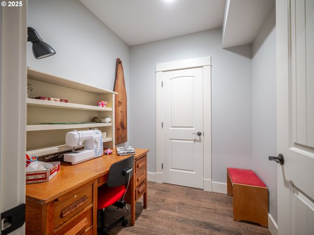 360 HILLTOP Dr, Seaside, OR 97138