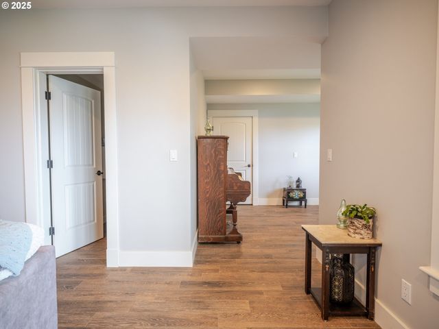 360 HILLTOP Dr, Seaside, OR 97138