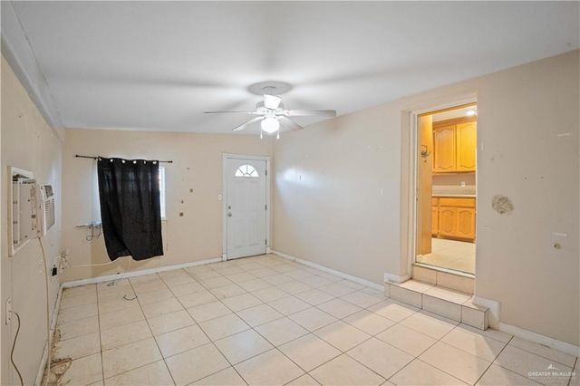 1421 S 10th Avenue, Edinburg, TX 78539