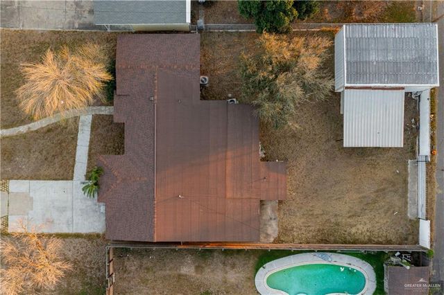 1421 S 10th Avenue, Edinburg, TX 78539