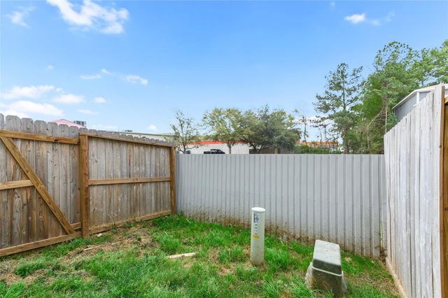 4919 Paradigm Lane, Spring, TX 77379
