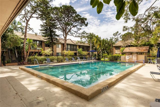 1708 GLENHOUSE DRIVE 313, Sarasota, FL 34231