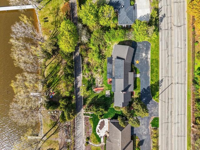 2512 RIVERSIDE DRIVE, Green Bay, WI 54301