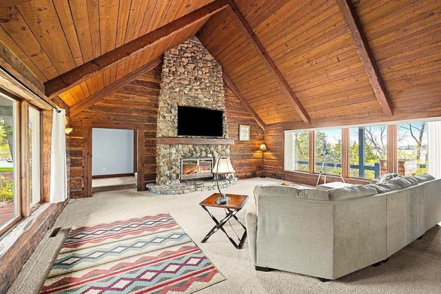 2512 RIVERSIDE DRIVE, Green Bay, WI 54301