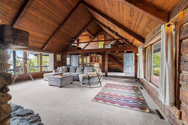 2512 RIVERSIDE DRIVE, Green Bay, WI 54301
