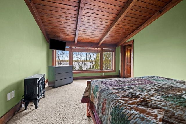 2512 RIVERSIDE DRIVE, Green Bay, WI 54301