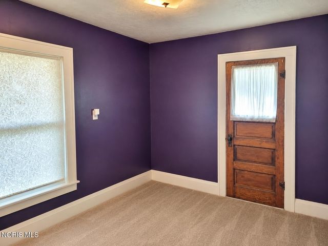 805 West Street, Genoa, OH 43430