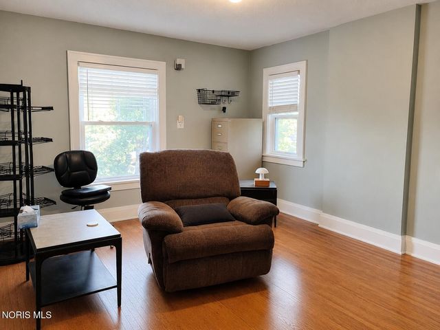 805 West Street, Genoa, OH 43430