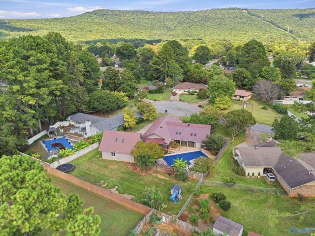 10103 McDowling Court SE, Huntsville, AL 35803