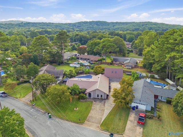 10103 McDowling Court SE, Huntsville, AL 35803