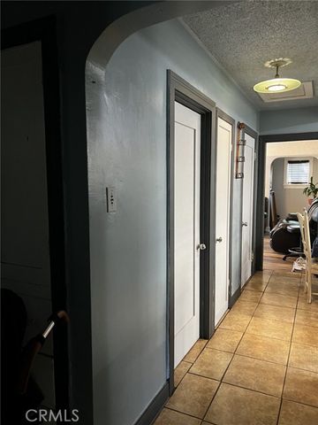 2376 Locust Avenue, Long Beach, CA 90806