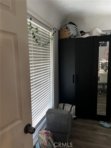 2376 Locust Avenue, Long Beach, CA 90806