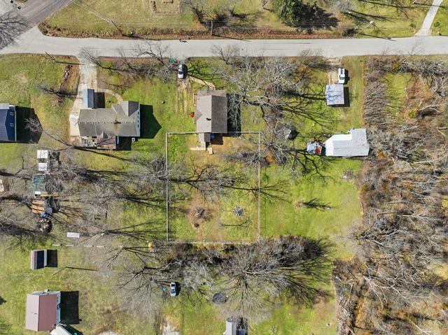 1020 Sycamore Street, Cabool, MO 65689