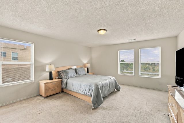 3812 Montana Verde, Santa Fe, NM 87507