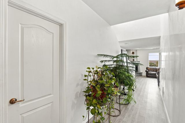 3812 Montana Verde, Santa Fe, NM 87507