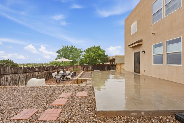 3812 Montana Verde, Santa Fe, NM 87507