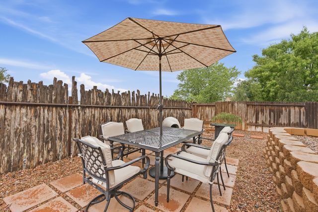 3812 Montana Verde, Santa Fe, NM 87507