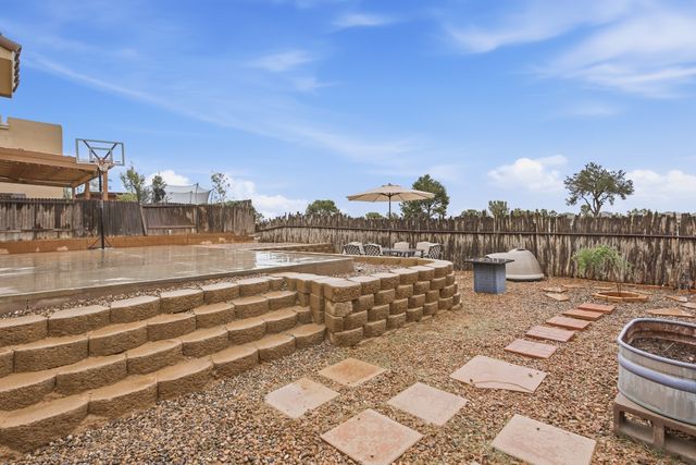 3812 Montana Verde, Santa Fe, NM 87507