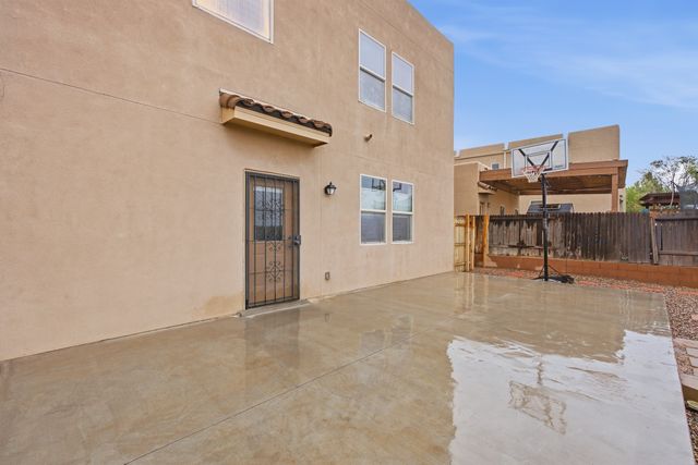3812 Montana Verde, Santa Fe, NM 87507