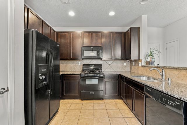 3812 Montana Verde, Santa Fe, NM 87507