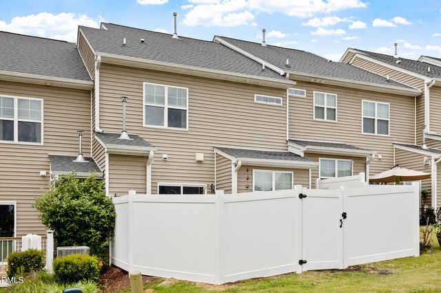 108 Zante Currant Road, Durham, NC 27703