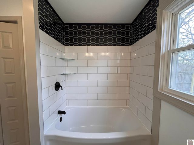 680 Chestnut St., Calvert City, KY 42029