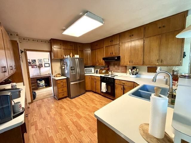 1402 Bennett Street, Janesville, WI 53545