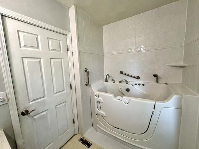 1402 Bennett Street, Janesville, WI 53545