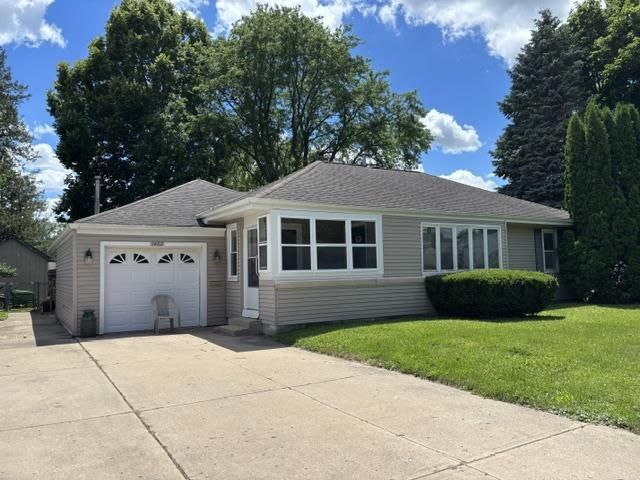 1402 Bennett Street, Janesville, WI 53545