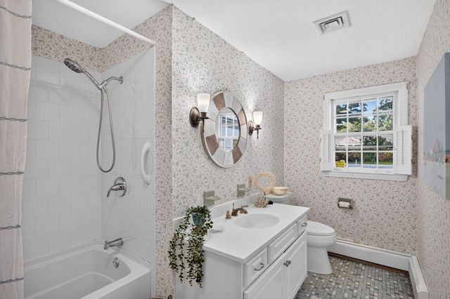 21 Clearview Drive, Dennis, MA 02641