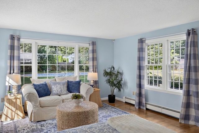 21 Clearview Drive, Dennis, MA 02641